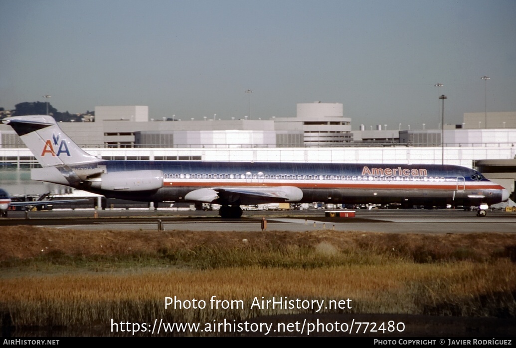 Aircraft Photo of N218AA | McDonnell Douglas MD-82 (DC-9-82) | American Airlines | AirHistory.net #772480