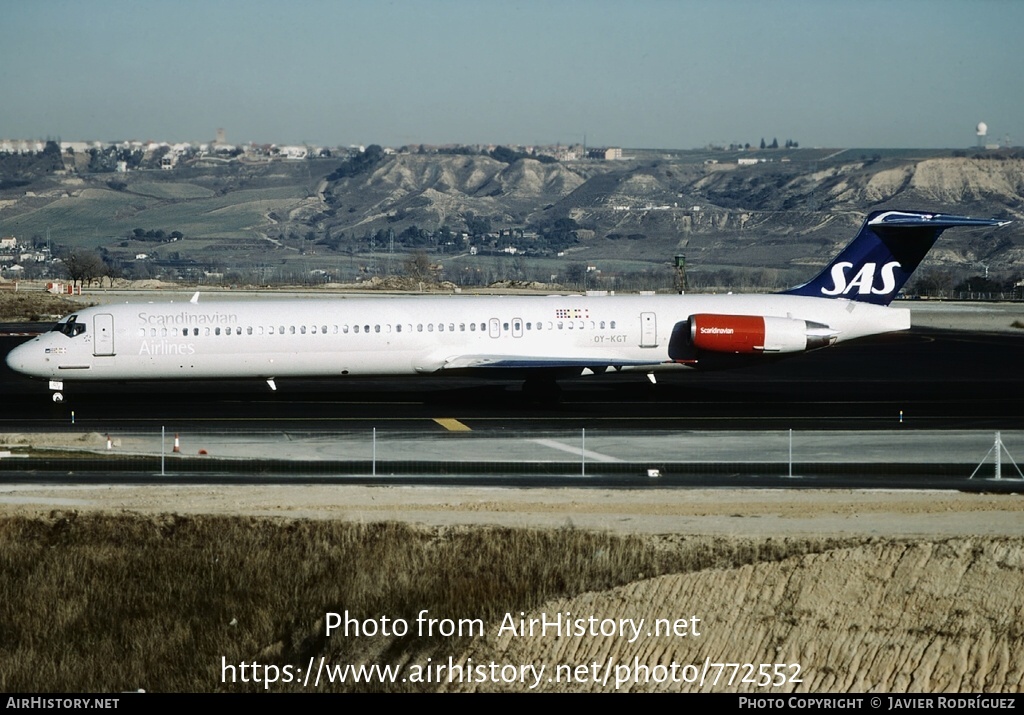 Aircraft Photo of OY-KGT | McDonnell Douglas MD-82 (DC-9-82) | Scandinavian Airlines - SAS | AirHistory.net #772552