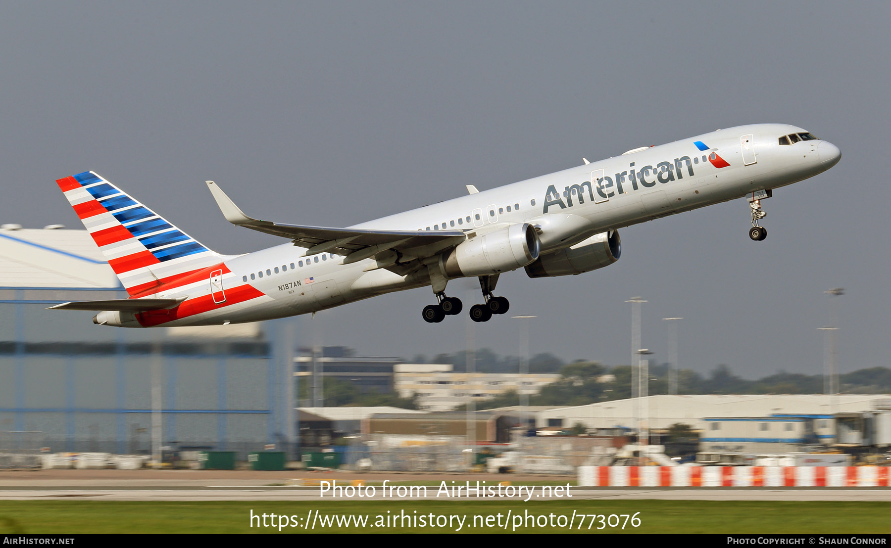 Aircraft Photo of N187AN | Boeing 757-223 | American Airlines | AirHistory.net #773076