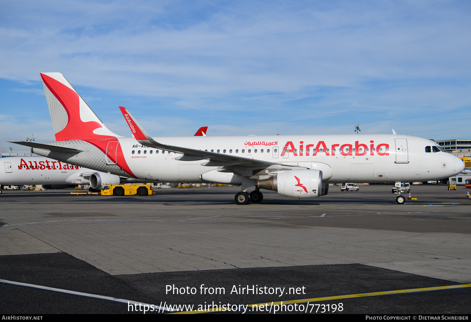 Aircraft Photo of A6-AOE | Airbus A320-214 | Air Arabia | AirHistory.net #773198