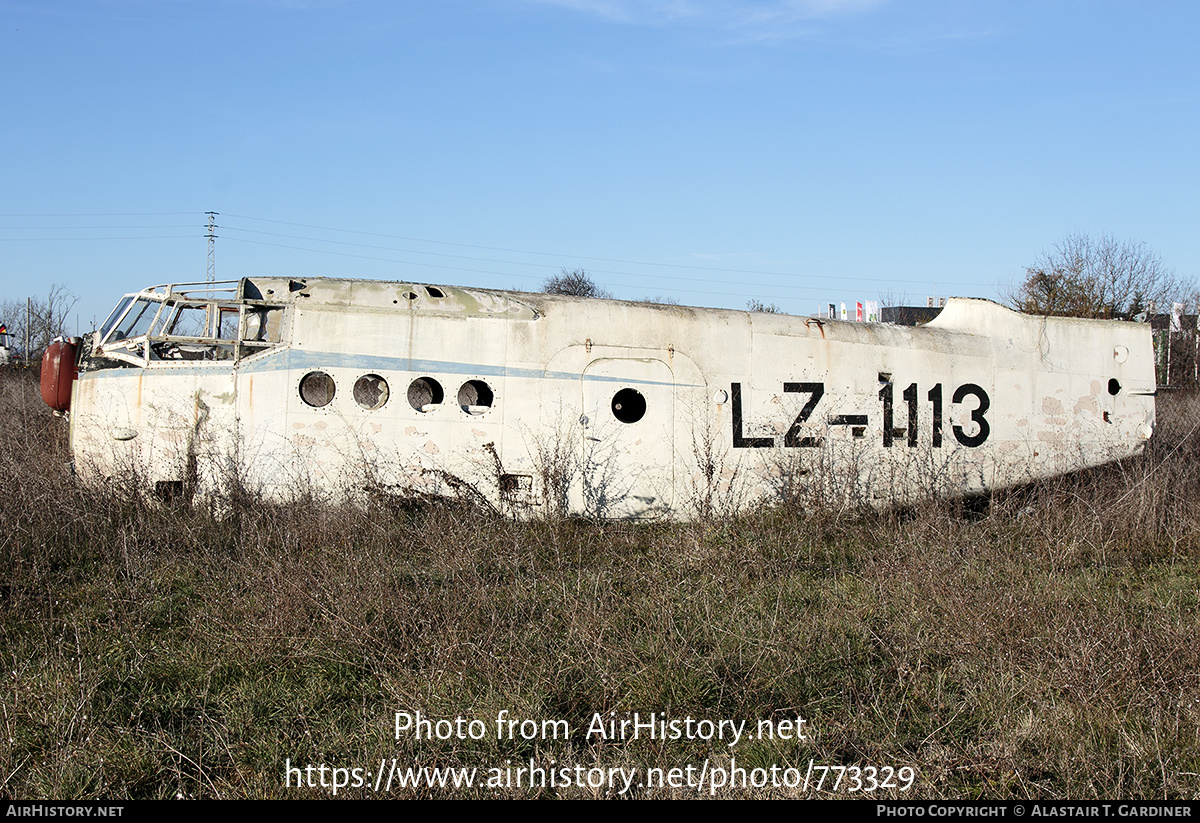 Aircraft Photo of LZ-1113 | Antonov An-2R | AirHistory.net #773329