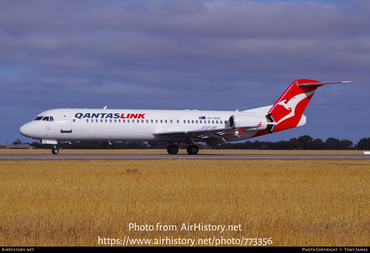 Aircraft Photo of VH-NHN | Fokker 100 (F28-0100) | QantasLink | AirHistory.net #773356