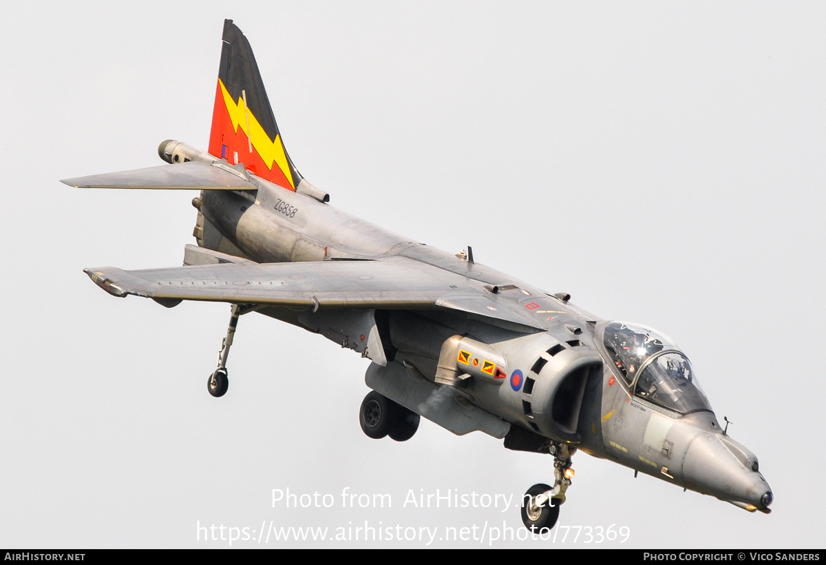 Aircraft Photo of ZG858 | British Aerospace Harrier GR9 | UK - Air Force | AirHistory.net #773369