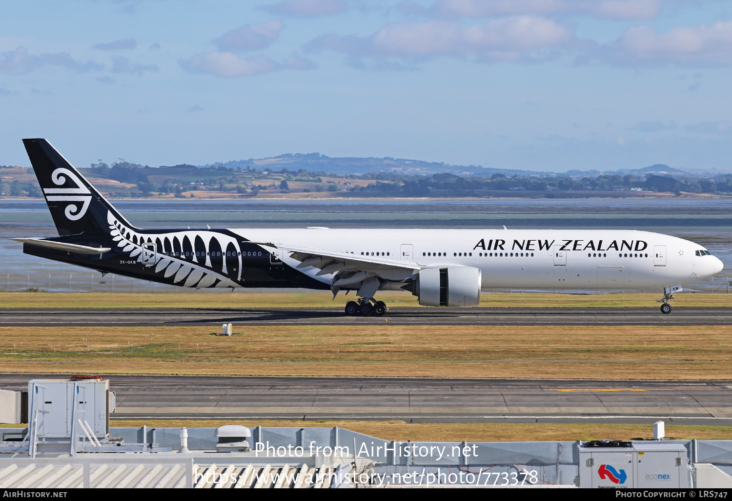 Aircraft Photo of ZK-OKW | Boeing 777-367/ER | Air New Zealand | AirHistory.net #773378