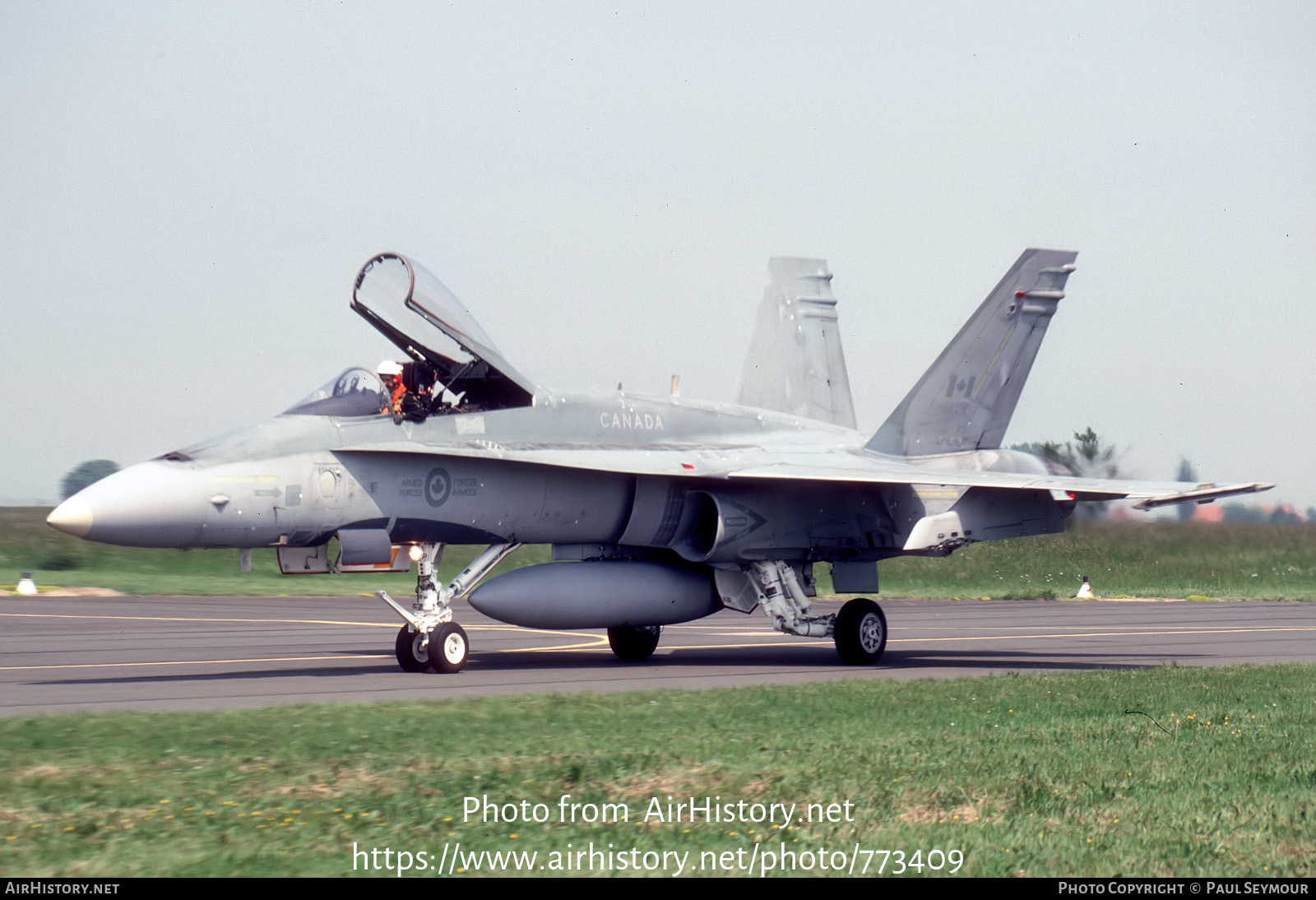 Aircraft Photo of 188729 | McDonnell Douglas CF-188 Hornet | Canada - Air Force | AirHistory.net #773409