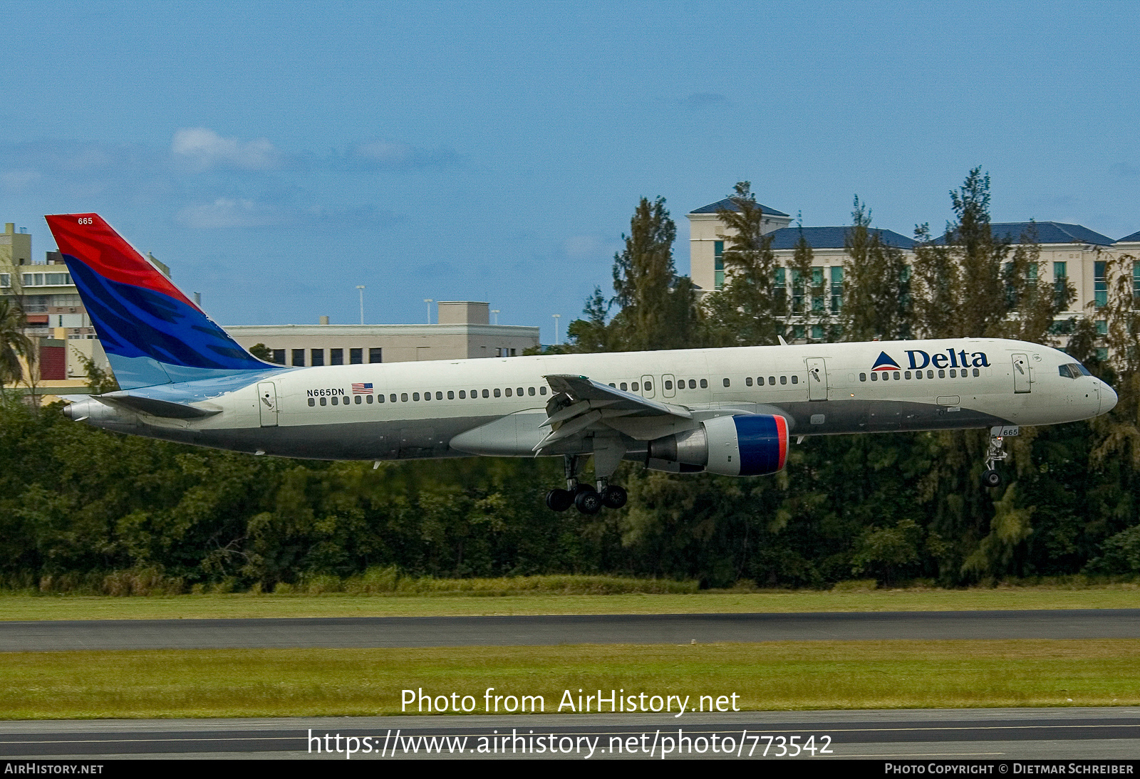 Aircraft Photo of N665DN | Boeing 757-232 | Delta Air Lines | AirHistory.net #773542