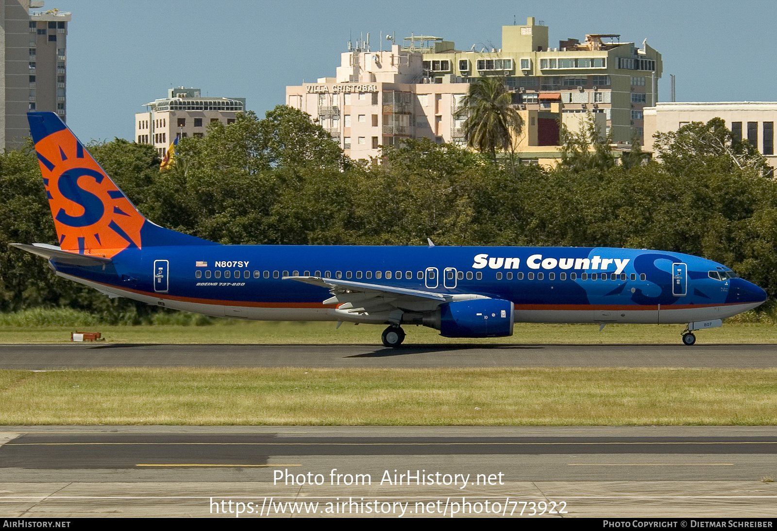 Aircraft Photo of N807SY | Boeing 737-8BK | Sun Country Airlines | AirHistory.net #773922