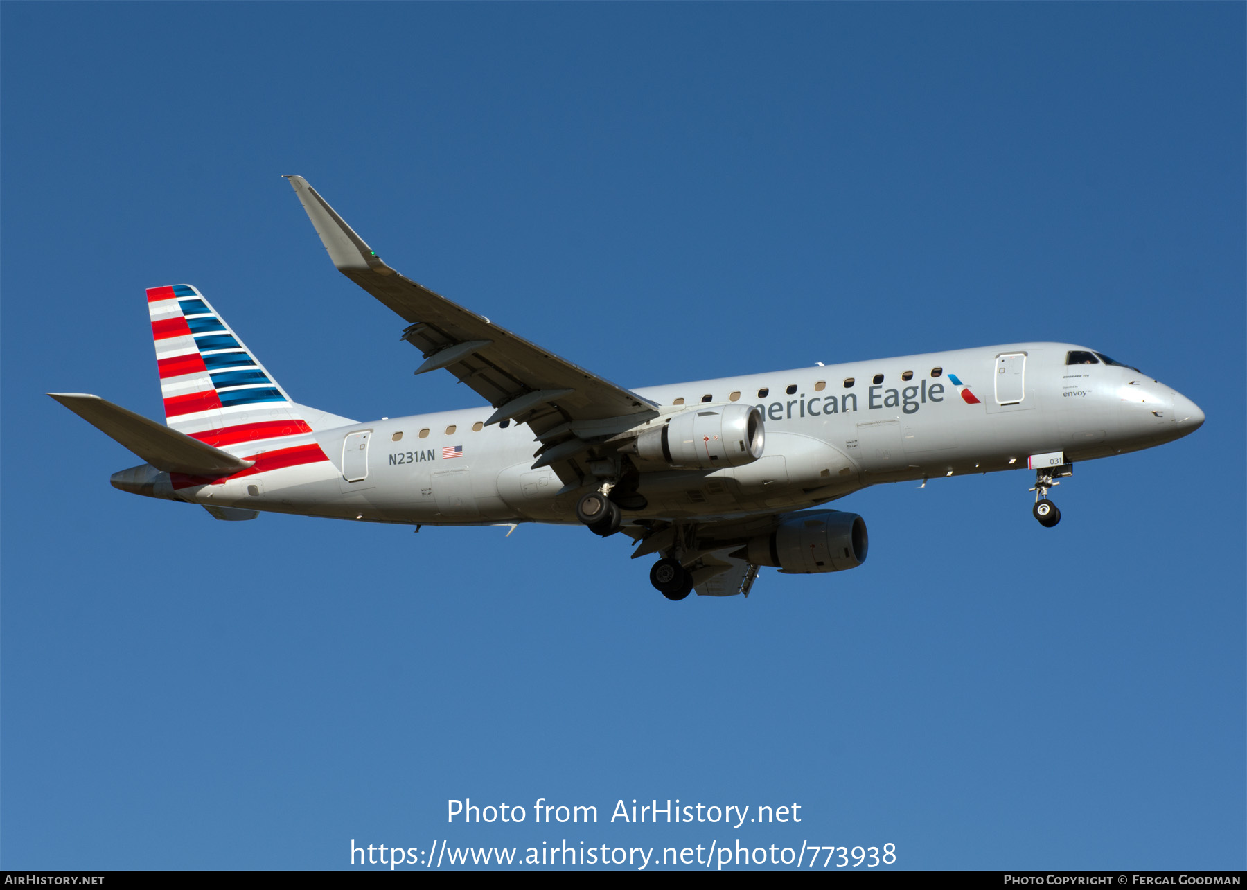 Aircraft Photo of N231AN | Embraer 175LR (ERJ-170-200LR) | American Eagle | AirHistory.net #773938