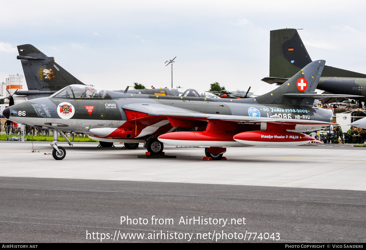 Aircraft Photo of HB-RVU | Hawker Hunter F58 | Switzerland - Air Force | AirHistory.net #774043