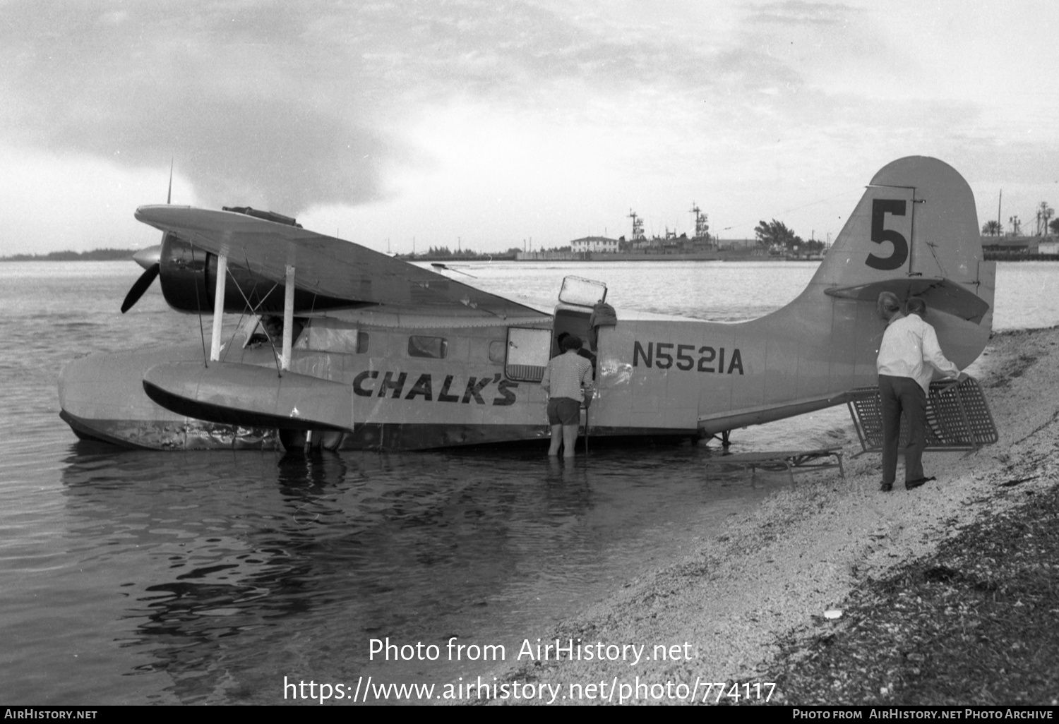 Aircraft Photo of N5521A | Grumman JRF-6B Goose | Chalk's International Airlines | AirHistory.net #774117