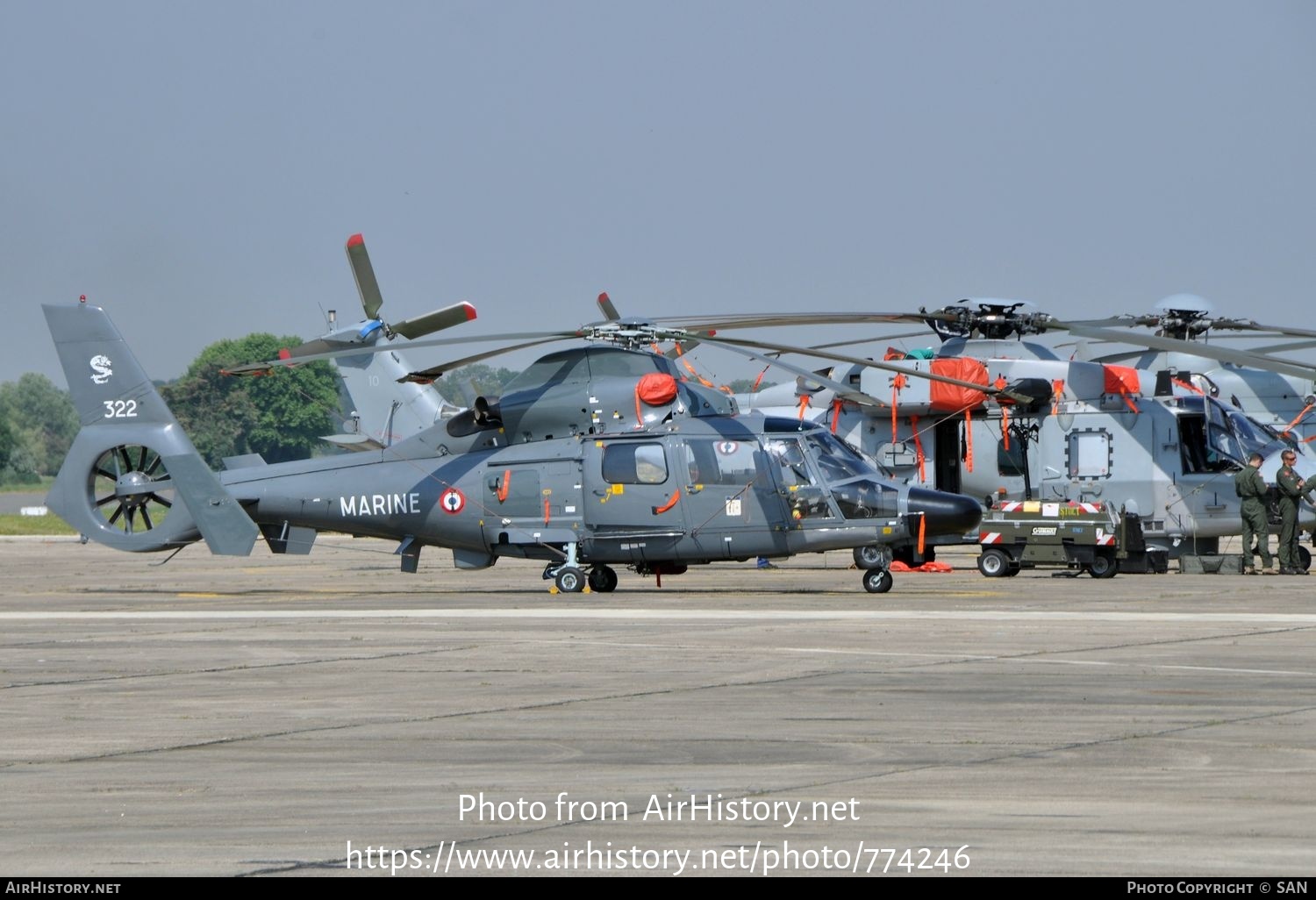 Aircraft Photo of 322 | Aerospatiale SA-365F Dauphin 2 | France - Navy | AirHistory.net #774246