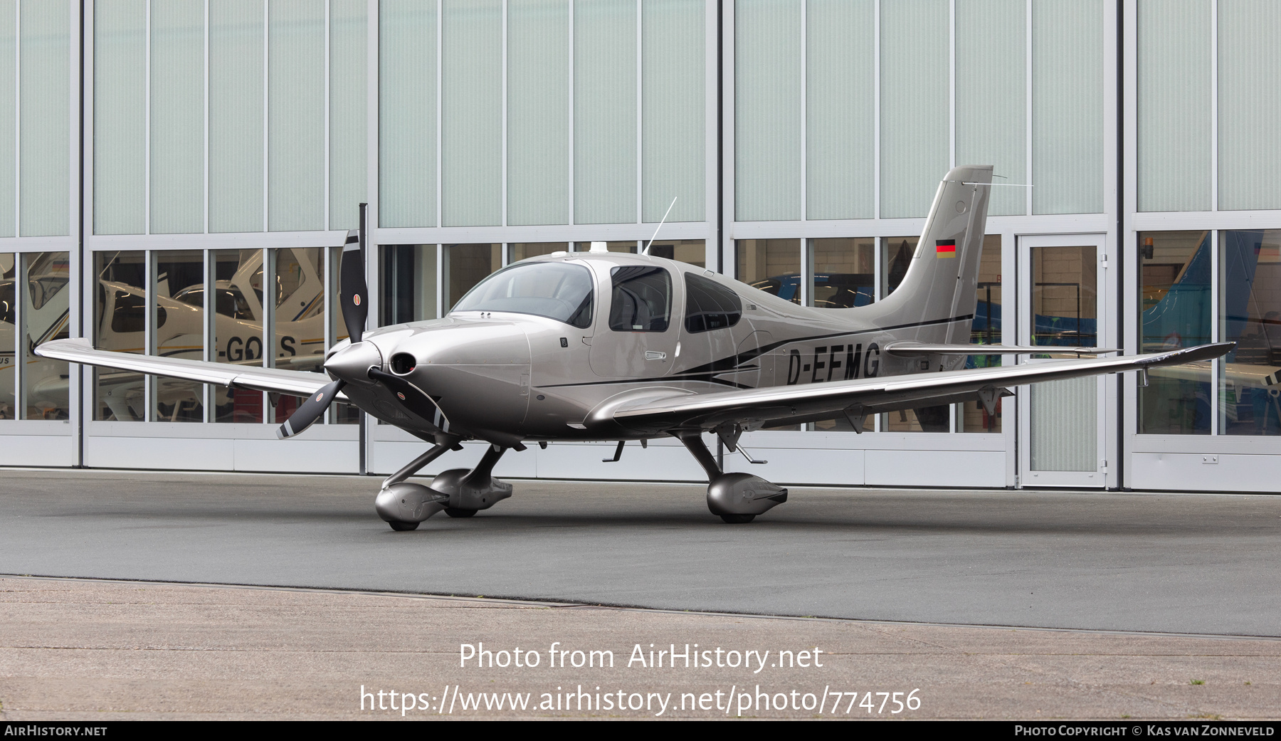 Aircraft Photo of D-EFMG | Cirrus SR-22T G6-GTS Rhodium | AirHistory.net #774756