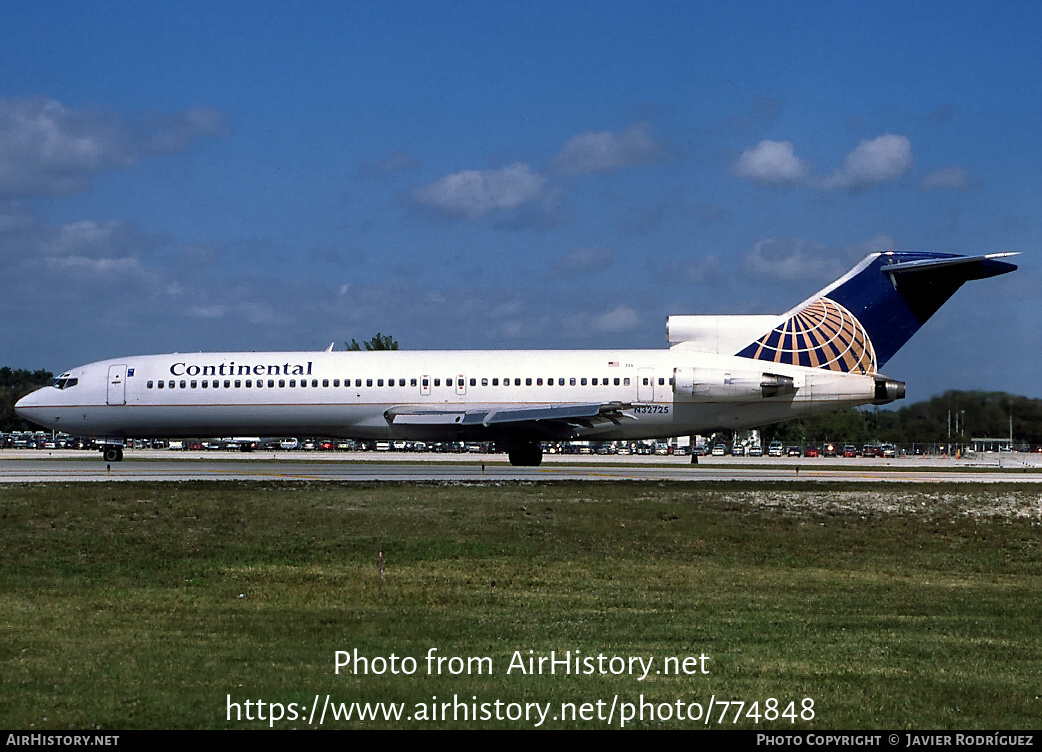 Aircraft Photo of N32725 | Boeing 727-224 | Continental Airlines | AirHistory.net #774848