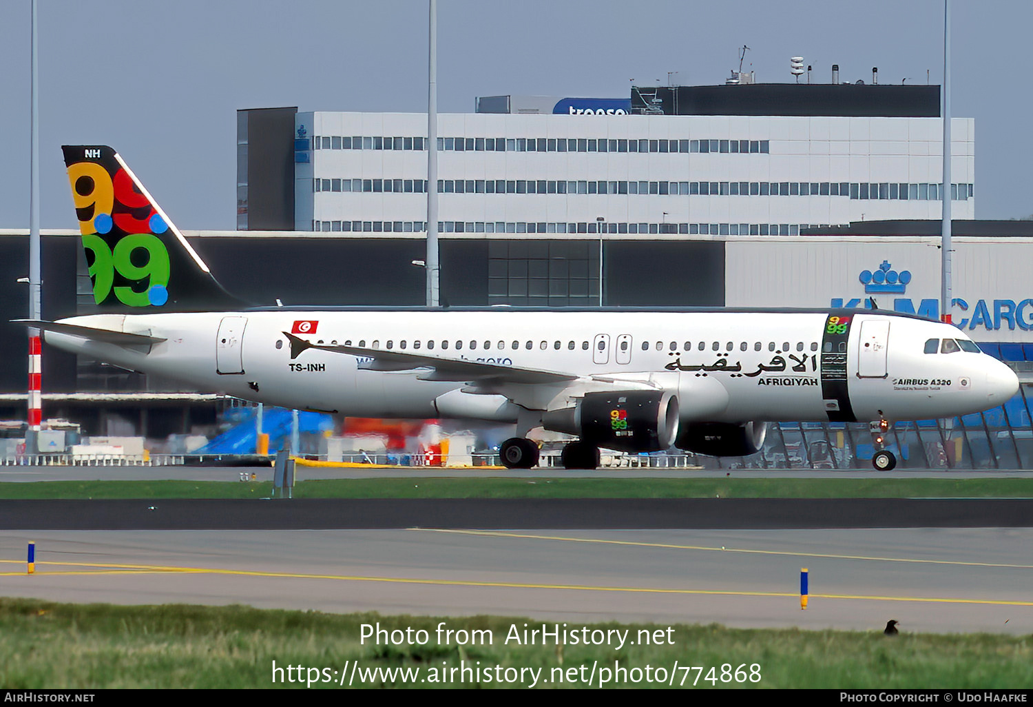 Aircraft Photo of TS-INH | Airbus A320-214 | Afriqiyah Airways | AirHistory.net #774868