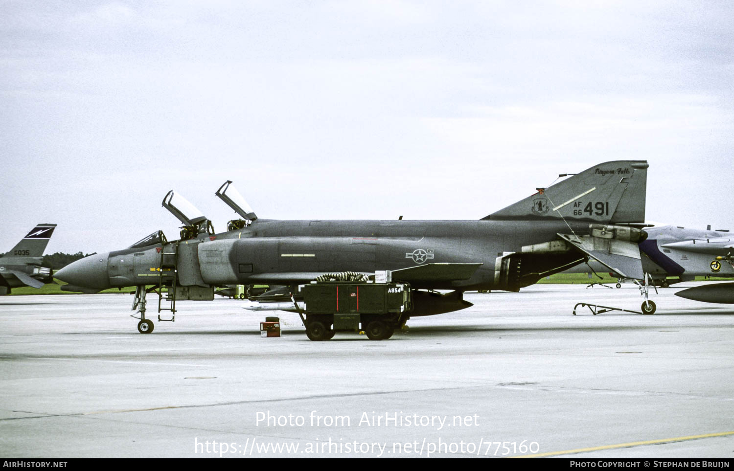 Aircraft Photo of 66-7491 / AF66-491 | McDonnell Douglas F-4D Phantom II | USA - Air Force | AirHistory.net #775160