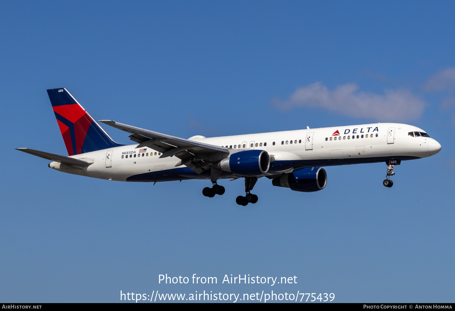 Aircraft Photo of N683DA | Boeing 757-232 | Delta Air Lines | AirHistory.net #775439