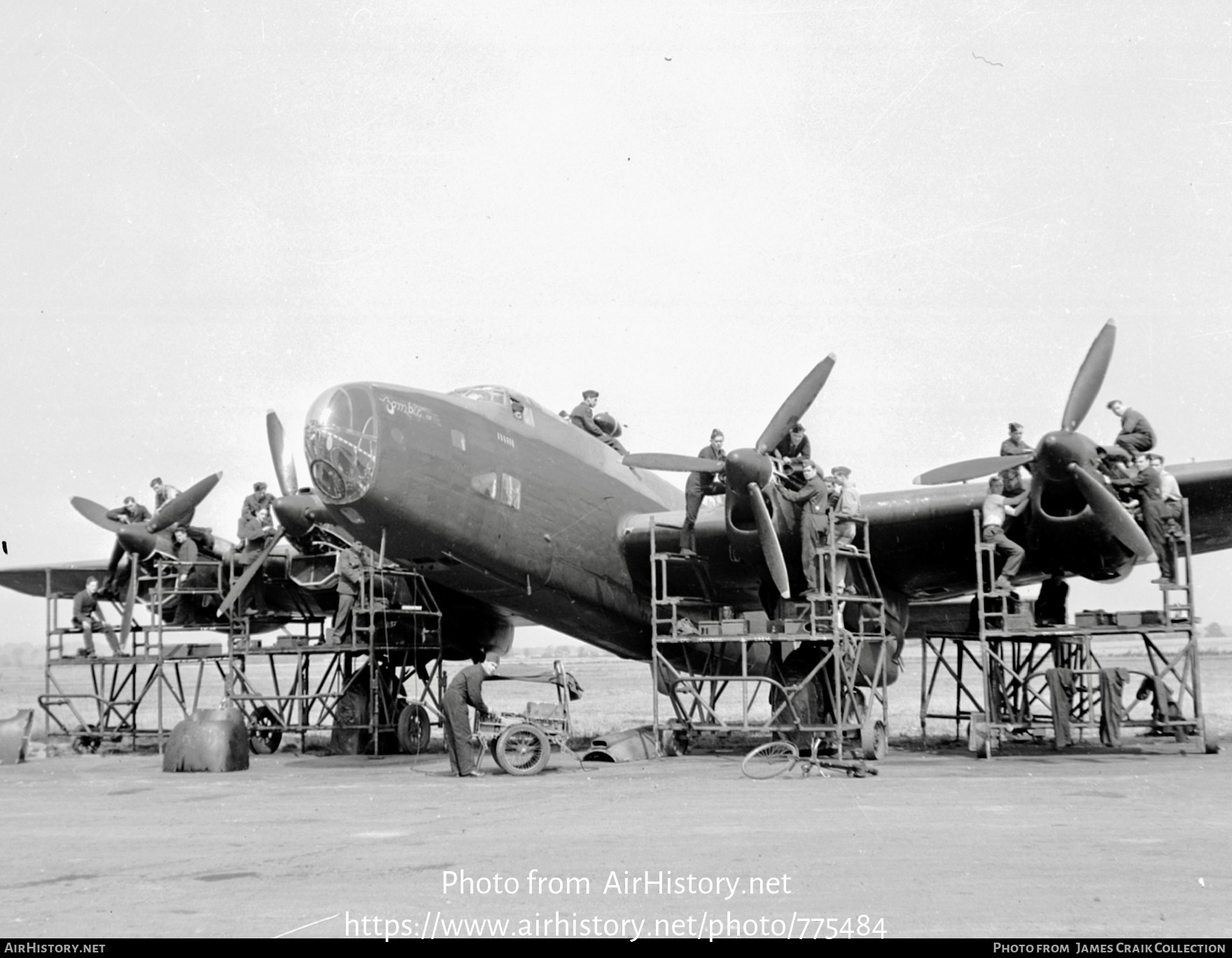 Aircraft Photo of Not known | Handley Page Halifax... | Canada - Air Force | AirHistory.net #775484