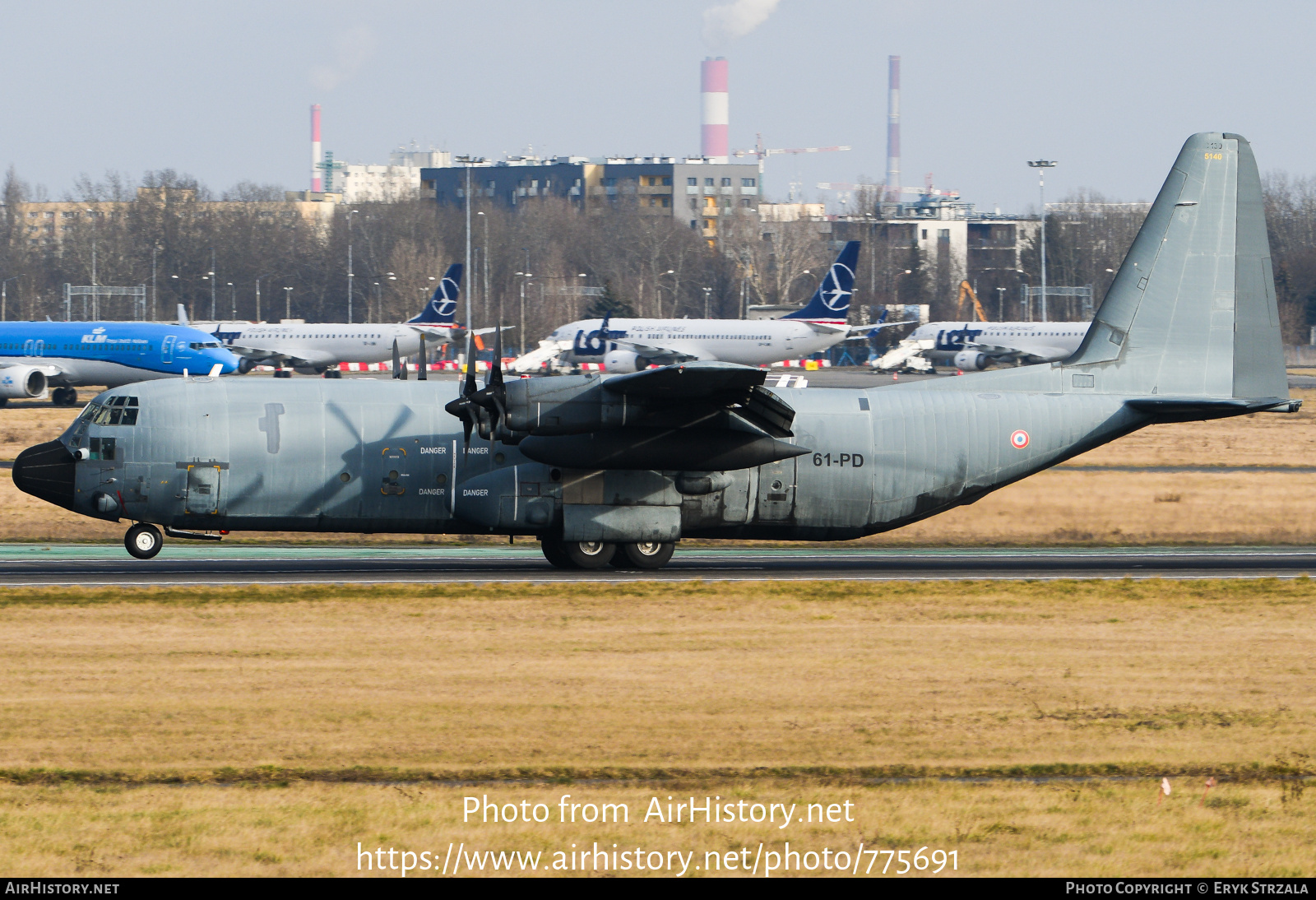 Aircraft Photo of 5140 | Lockheed C-130H-30 Hercules (L-382) | France - Air Force | AirHistory.net #775691