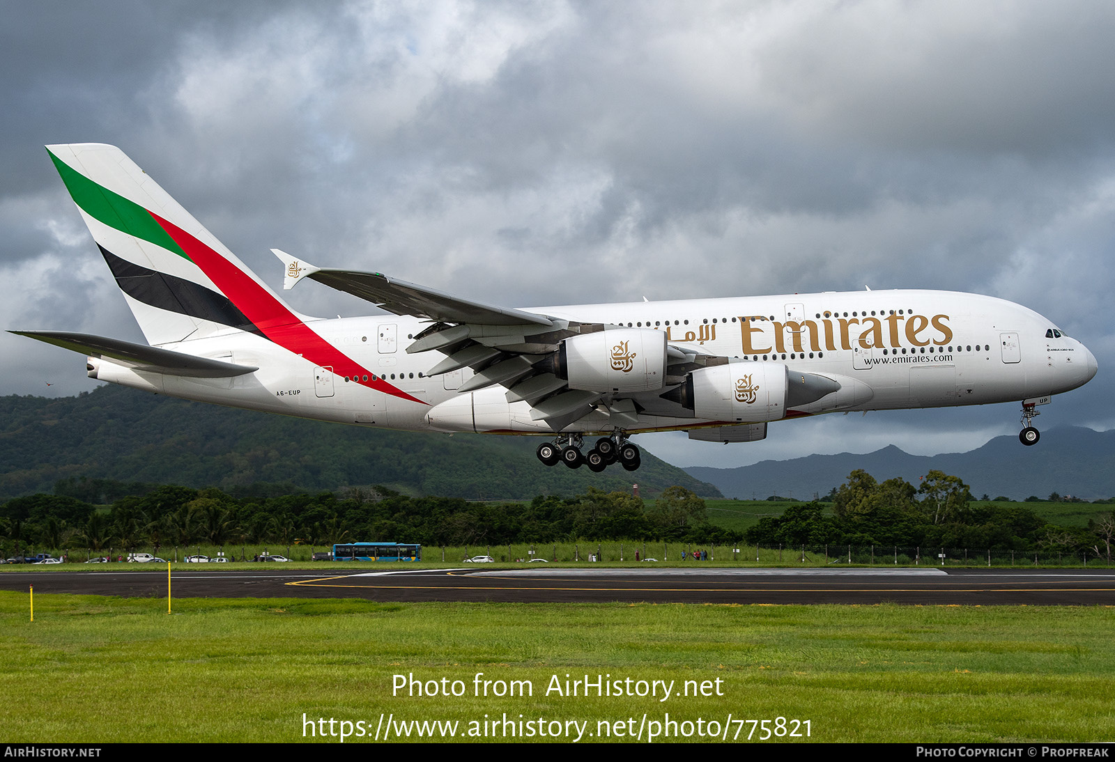 Aircraft Photo of A6-EUP | Airbus A380-842 | Emirates | AirHistory.net #775821