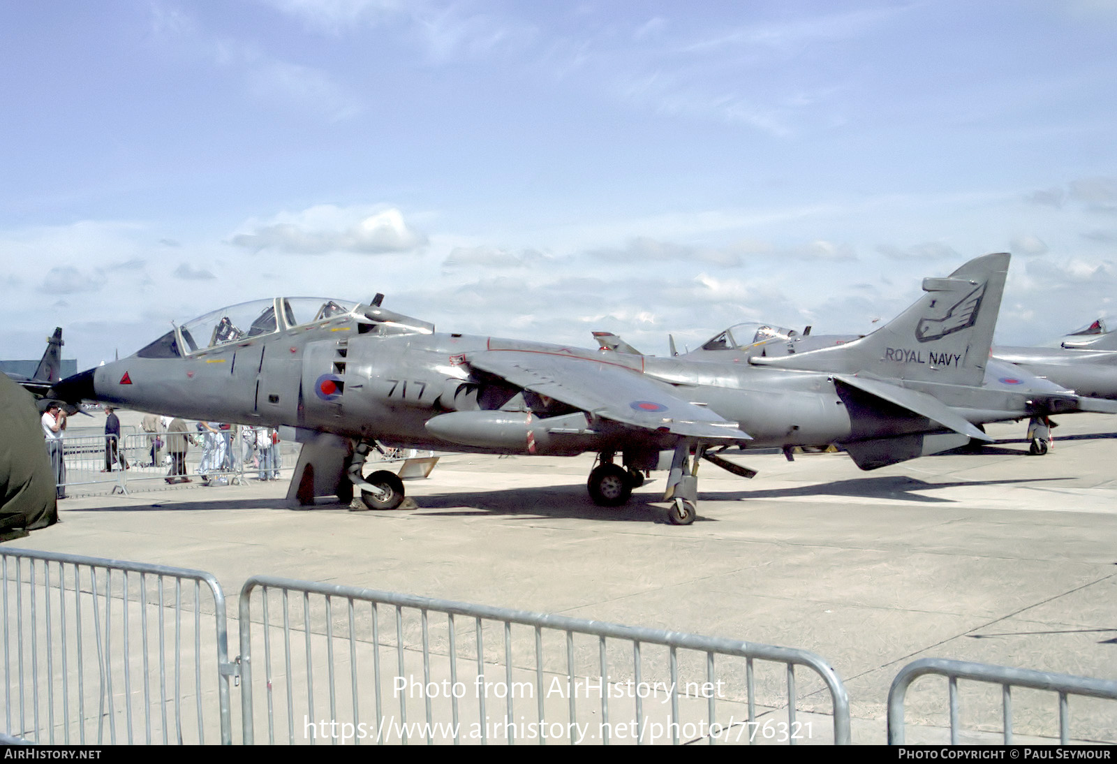 Aircraft Photo of ZB604 | Hawker Siddeley Harrier T8 | UK - Navy | AirHistory.net #776321