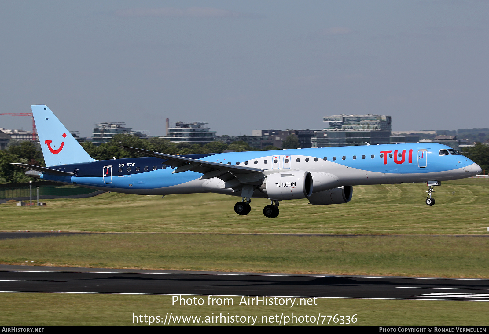 Aircraft Photo of OO-ETB | Embraer 195-E2 (ERJ-190-400) | TUI | AirHistory.net #776336