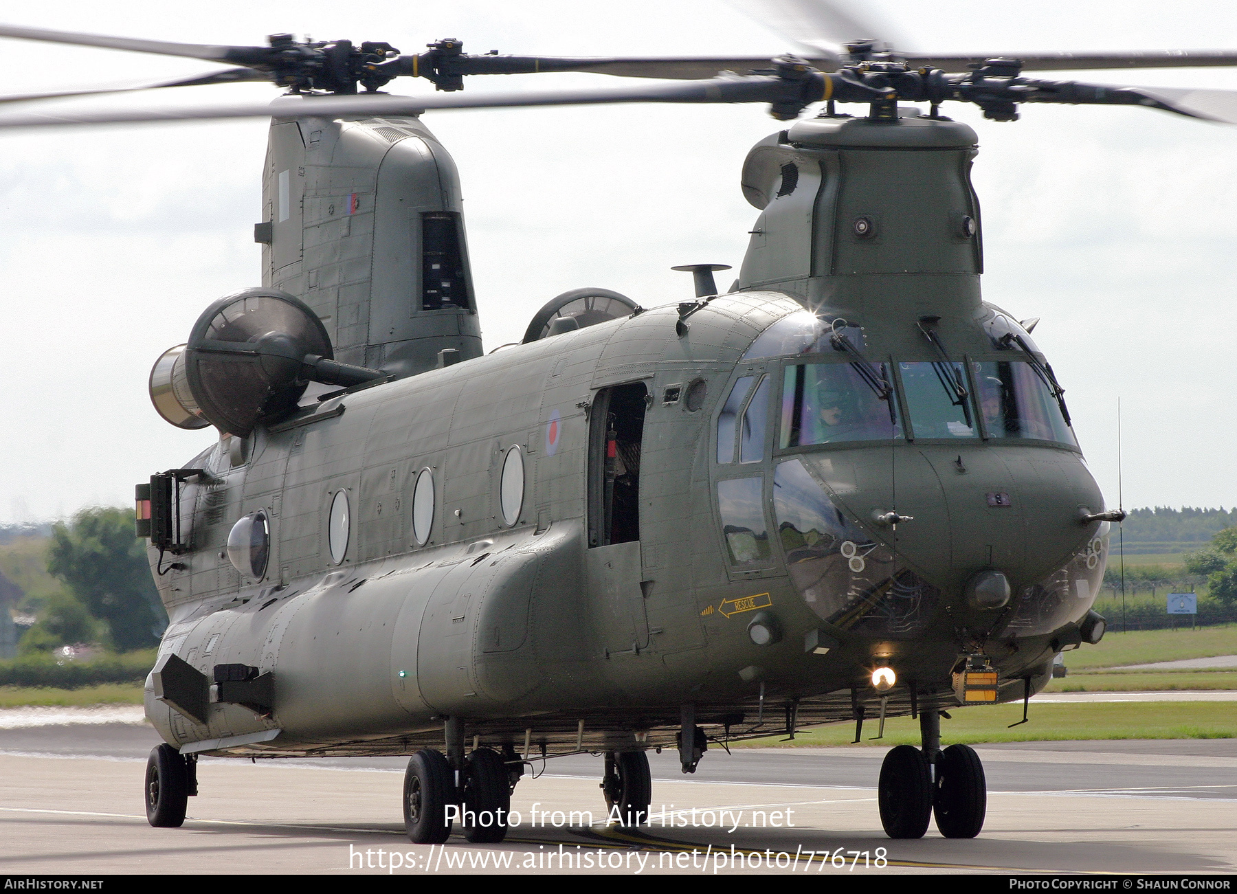 Aircraft Photo of ZA674 | Boeing Chinook HC2 (352) | UK - Air Force | AirHistory.net #776718