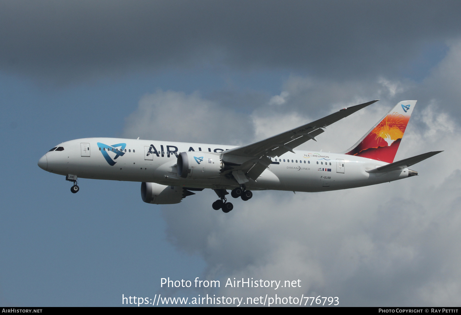 Aircraft Photo of F-OLRB | Boeing 787-8 Dreamliner | Air Austral | AirHistory.net #776793