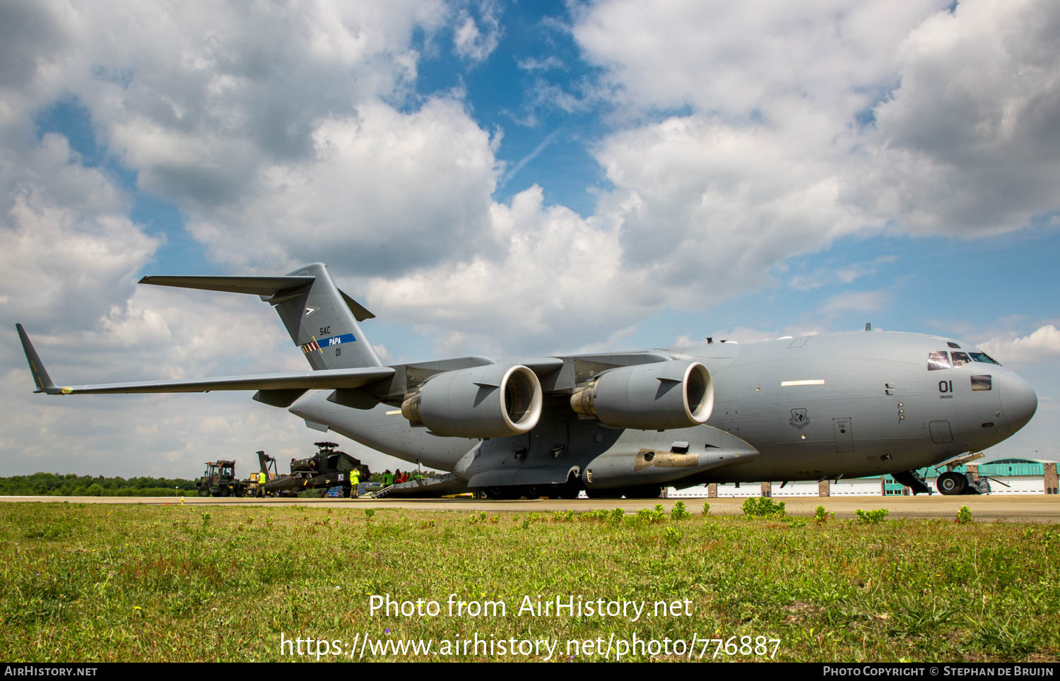 Aircraft Photo of 01 | Boeing C-17A Globemaster III | Hungary - Air Force | AirHistory.net #776887