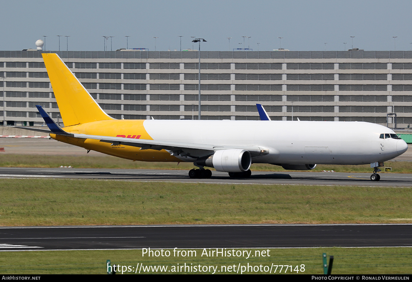 Aircraft Photo of G-DHLJ | Boeing 767-300F | DHL International | AirHistory.net #777148