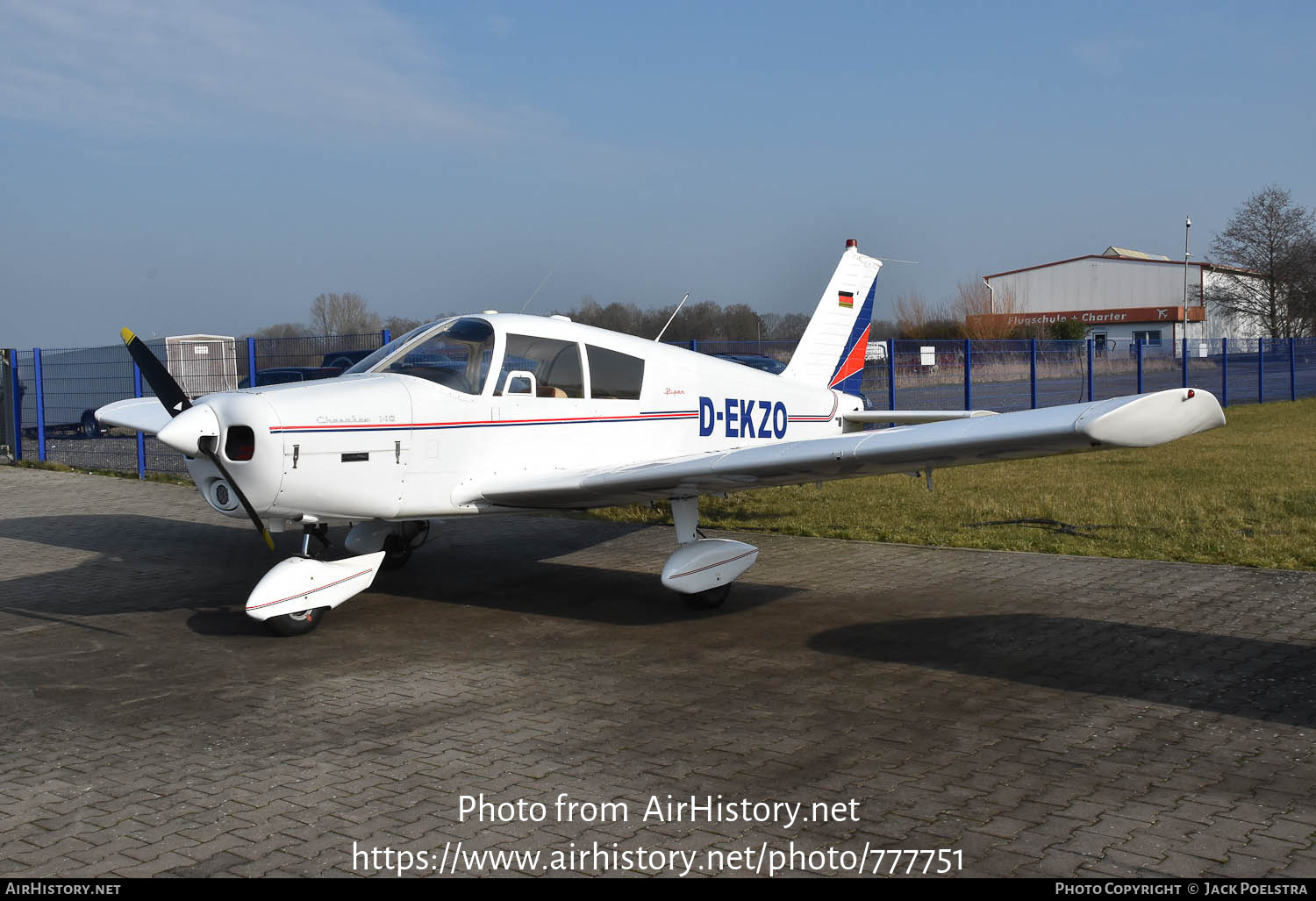 Aircraft Photo of D-EKZO | Piper PA-28-140 Cherokee | AirHistory.net #777751