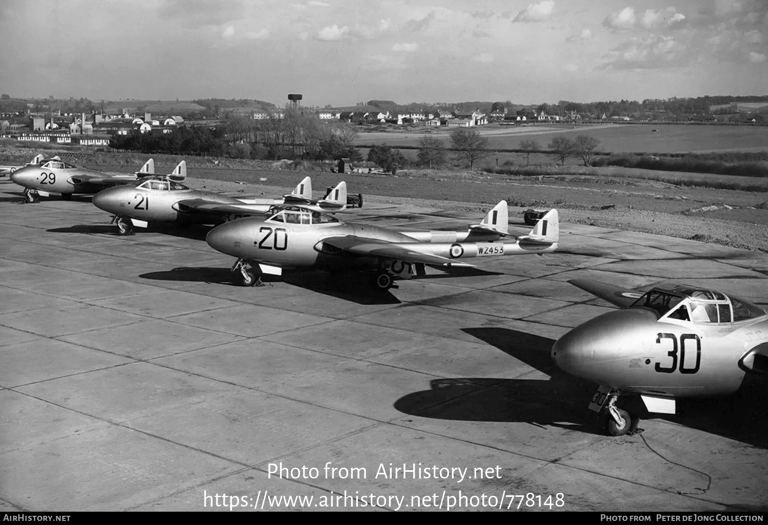 Aircraft Photo of WZ453 | De Havilland D.H. 115 Vampire T11 | UK - Air Force | AirHistory.net #778148