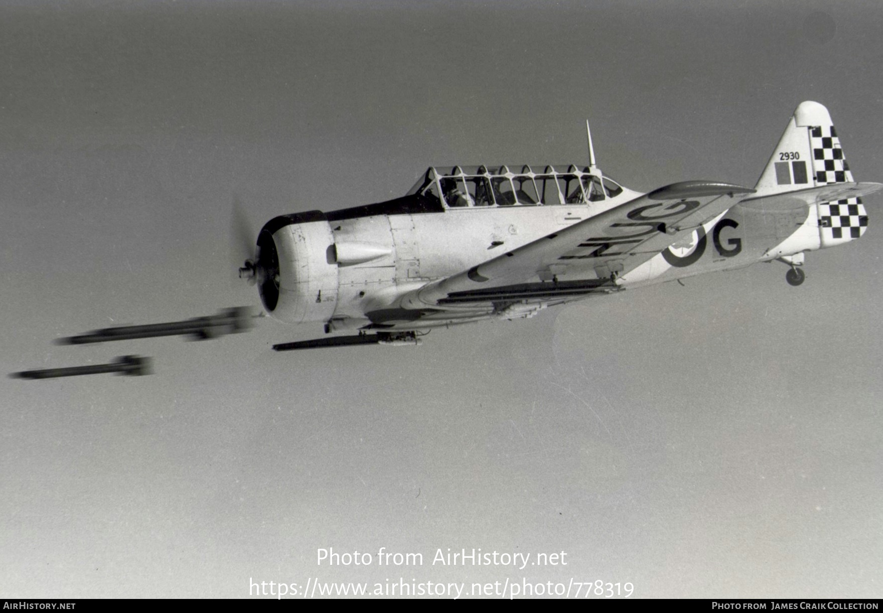 Aircraft Photo of 2930 | North American Harvard IIa | Canada - Air Force | AirHistory.net #778319