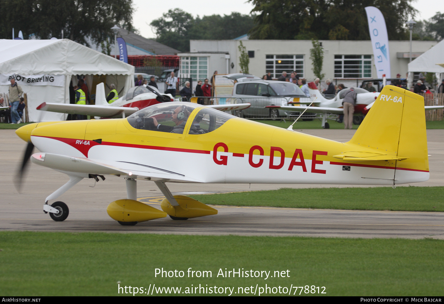 Aircraft Photo of G-CDAE | Van's RV-6A | AirHistory.net #778812