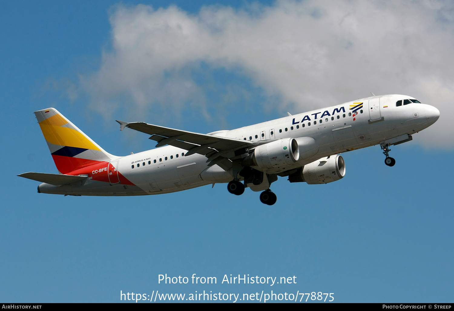 Aircraft Photo of CC-BFE | Airbus A320-214 | LATAM Airlines | AirHistory.net #778875