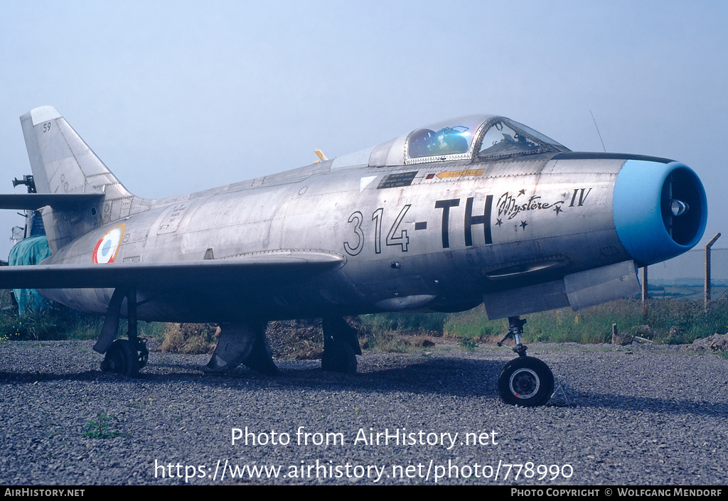 Aircraft Photo of 59 | Dassault MD-454 Mystere IV A | France - Air Force | AirHistory.net #778990