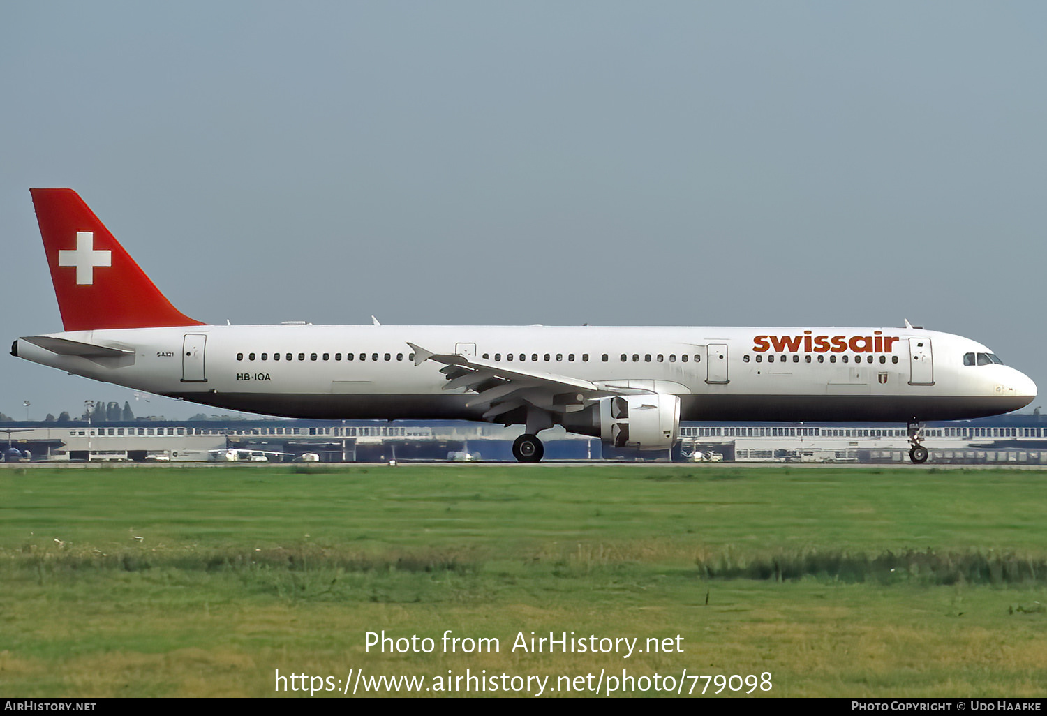 Aircraft Photo of HB-IOA | Airbus A321-111 | Swissair | AirHistory.net #779098