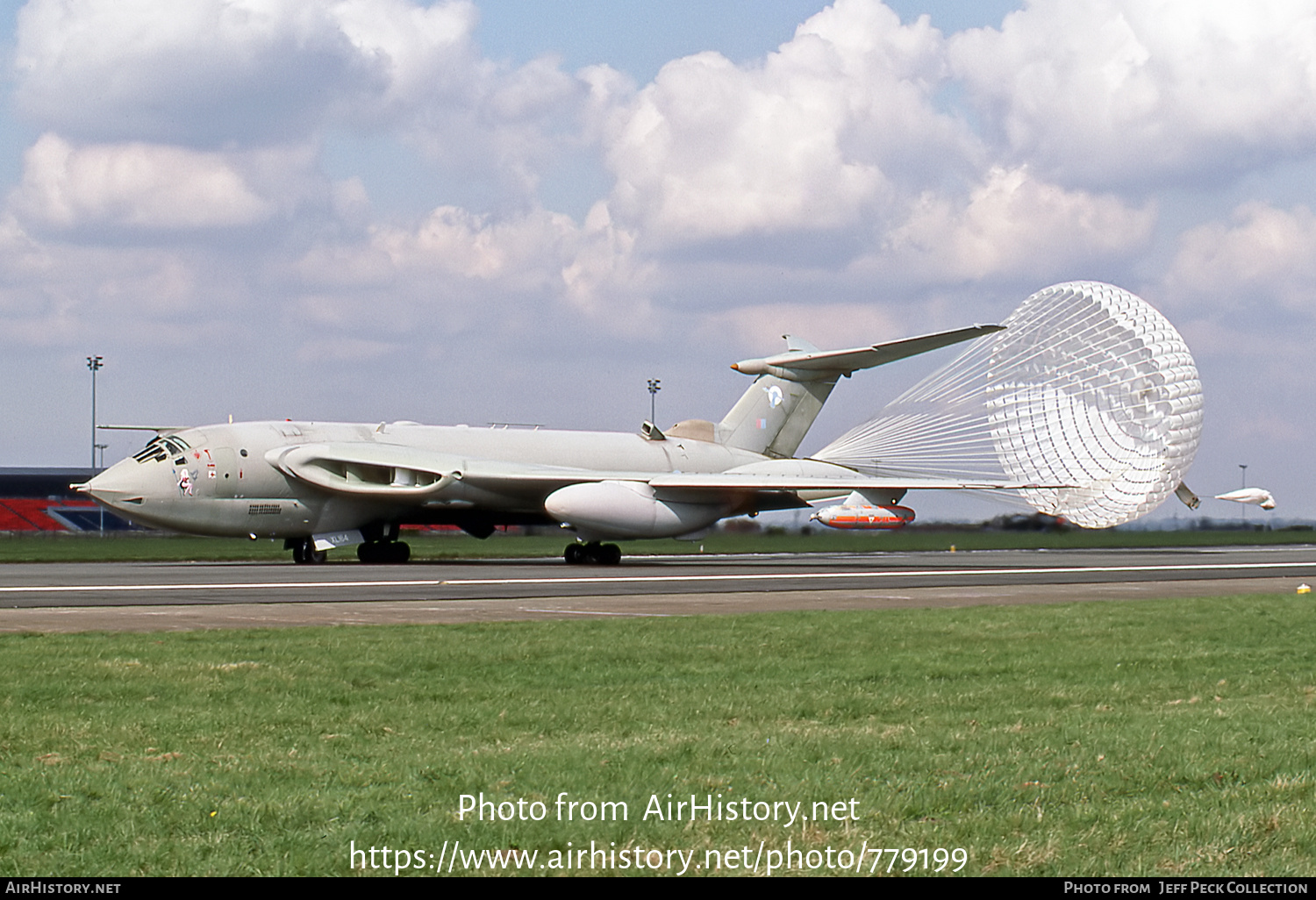 Aircraft Photo of XL164 | Handley Page HP-80 Victor K2 | UK - Air Force | AirHistory.net #779199