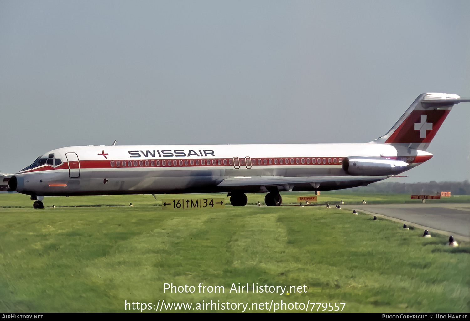 Aircraft Photo of HB-ISV | McDonnell Douglas DC-9-51 | Swissair | AirHistory.net #779557