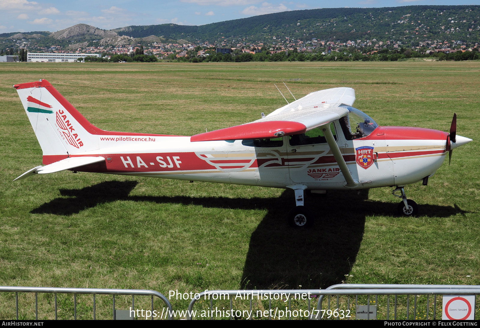 Aircraft Photo of HA-SJF | Cessna 172N Skyhawk | Jank Air Lines | AirHistory.net #779632