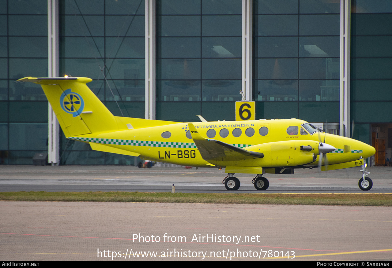 Aircraft Photo of LN-BSG | Beechcraft 250 King Air (200GT) | Luftambulansetjenesten | AirHistory.net #780143