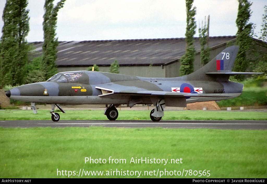 Aircraft Photo of G-BTYL / XL595 | Hawker Hunter T7 | UK - Air Force | AirHistory.net #780565