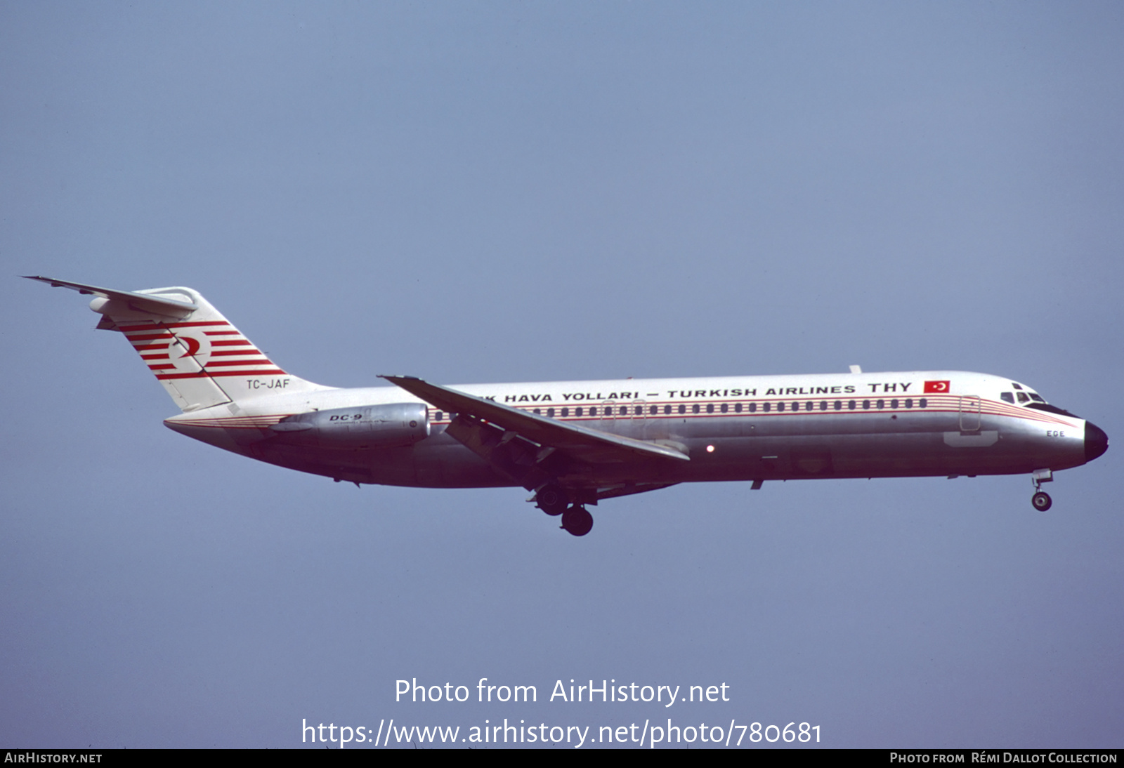 Aircraft Photo of TC-JAF | McDonnell Douglas DC-9-32 | Turkish Airlines | AirHistory.net #780681