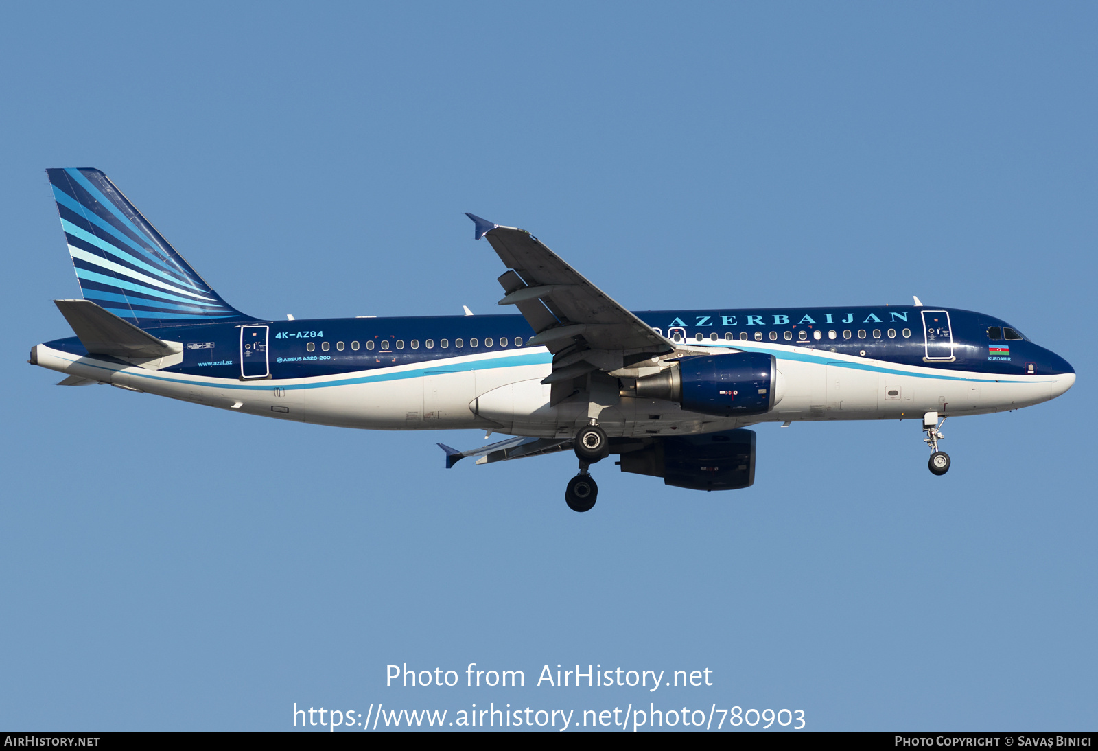 Aircraft Photo of 4K-AZ84 | Airbus A320-214 | Azerbaijan Airlines - AZAL - AHY | AirHistory.net #780903