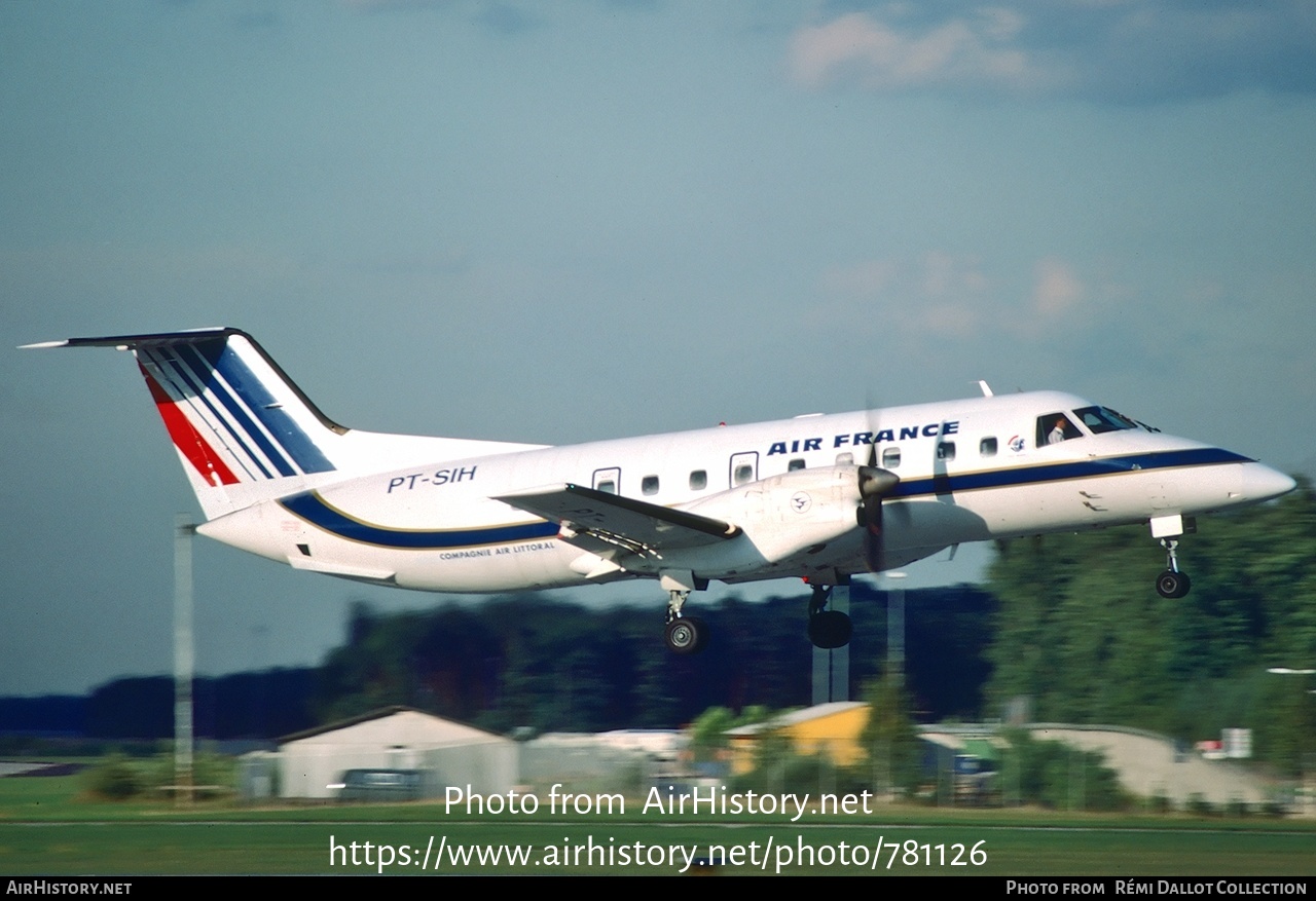 Aircraft Photo of PT-SIH | Embraer EMB-120RT Brasilia | Air Littoral | AirHistory.net #781126