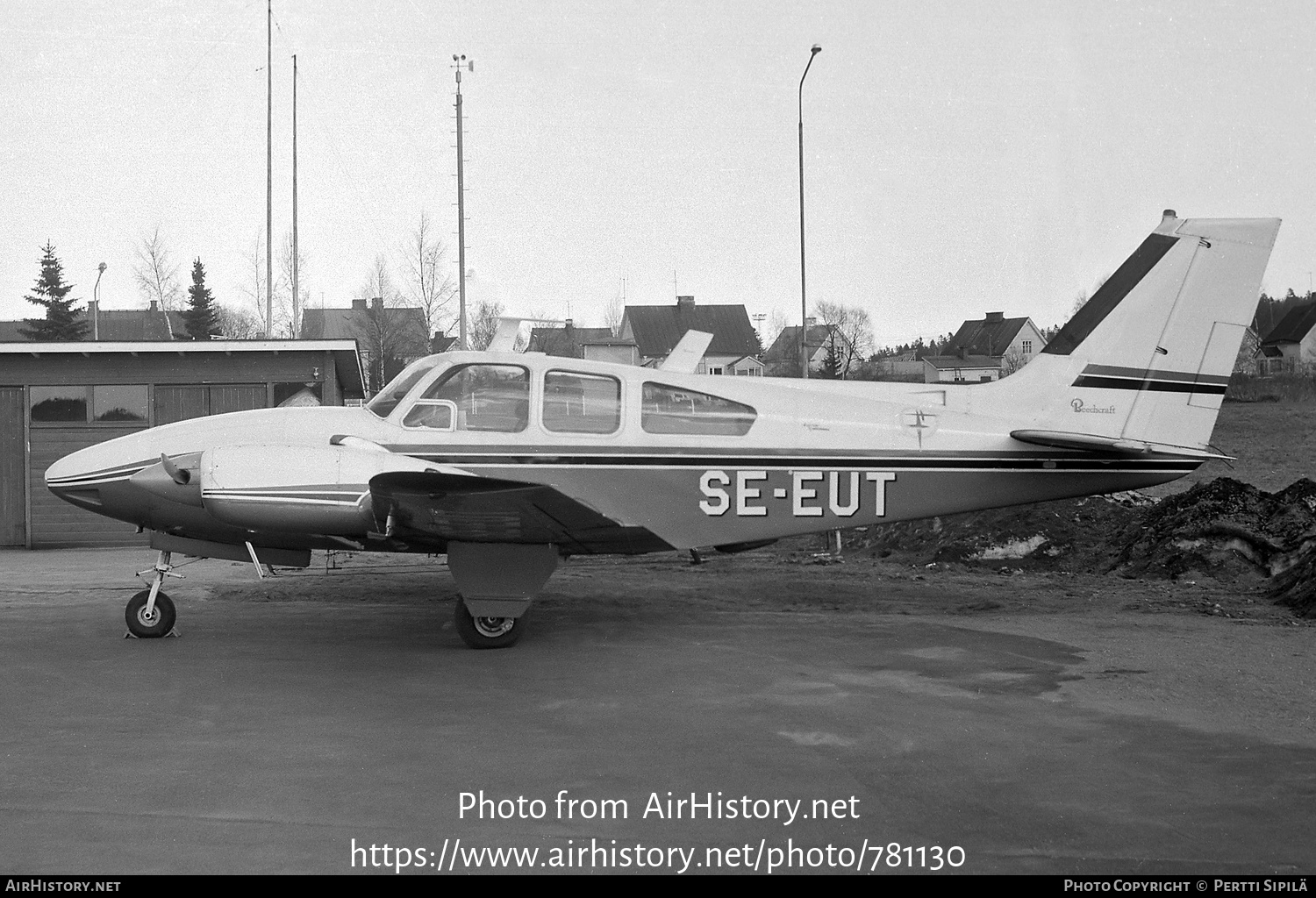 Aircraft Photo of SE-EUT | Beech C55 Baron (95-C55) | AirHistory.net #781130