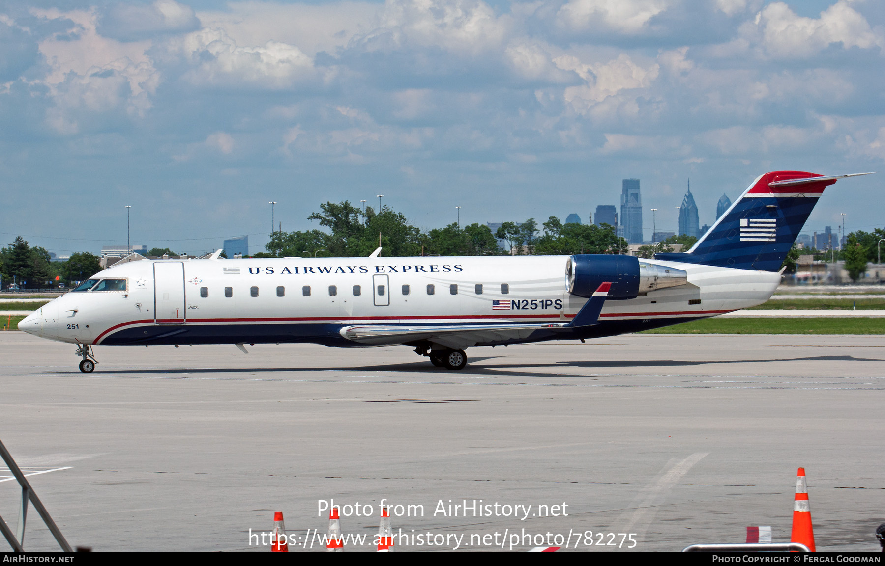 Aircraft Photo of N251PS | Bombardier CRJ-200LR (CL-600-2B19) | US Airways Express | AirHistory.net #782275