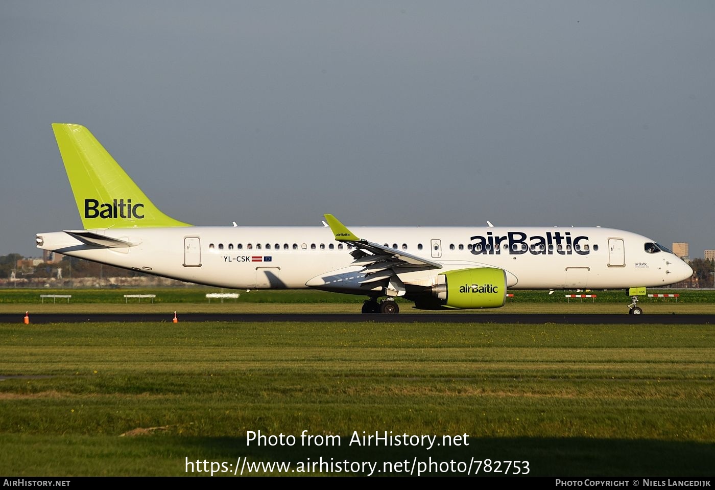 Aircraft Photo of YL-CSK | Airbus A220-371 (BD-500-1A11) | AirBaltic | AirHistory.net #782753