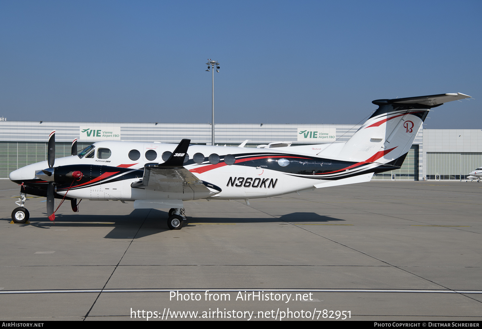 Aircraft Photo of N360KN | Beechcraft B300 King Air 360 | AirHistory.net #782951