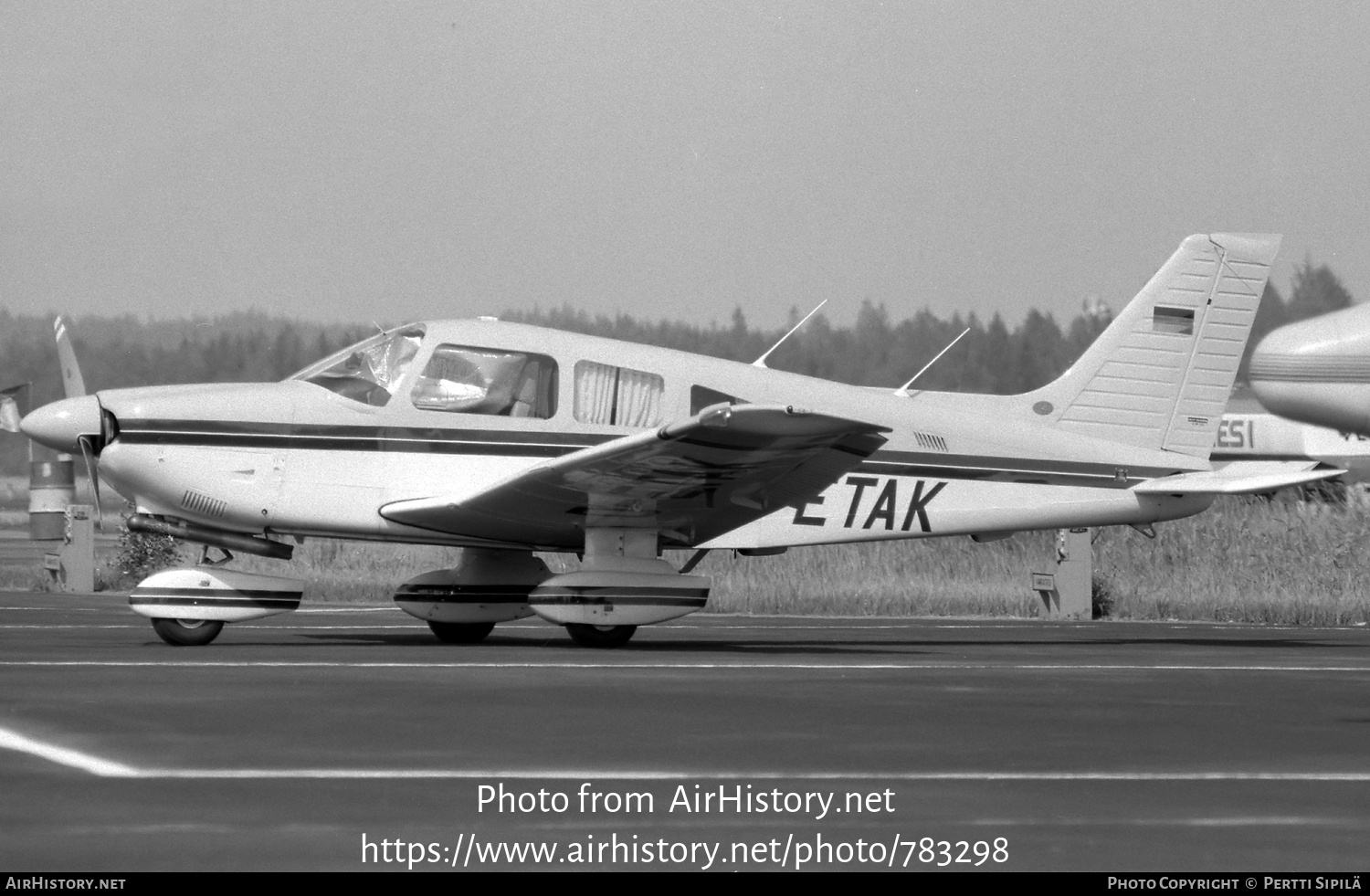 Aircraft Photo of D-ETAK | Piper PA-28-181 Archer II | AirHistory.net #783298