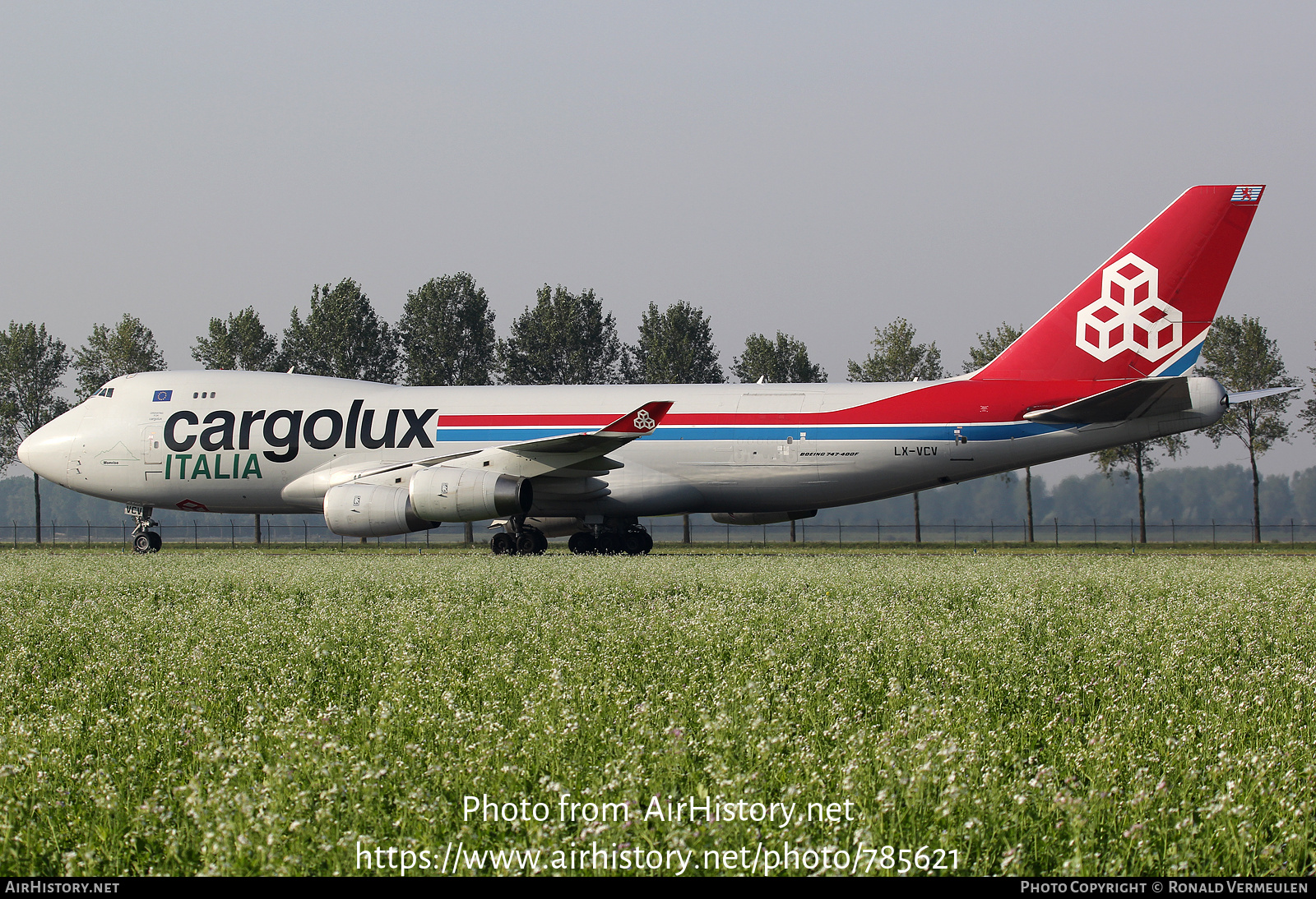 Aircraft Photo of LX-VCV | Boeing 747-4R7F/SCD | Cargolux Italia | AirHistory.net #785621